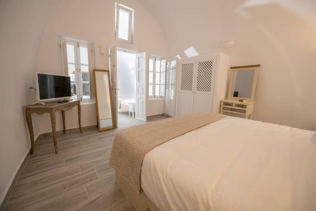 Vivid Caves 2 Bedroom Cavehouse